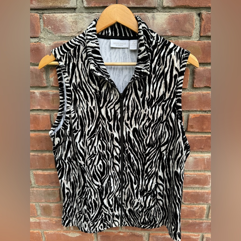 Chico's 2 Black and White zebra animal print Vest women’s size large